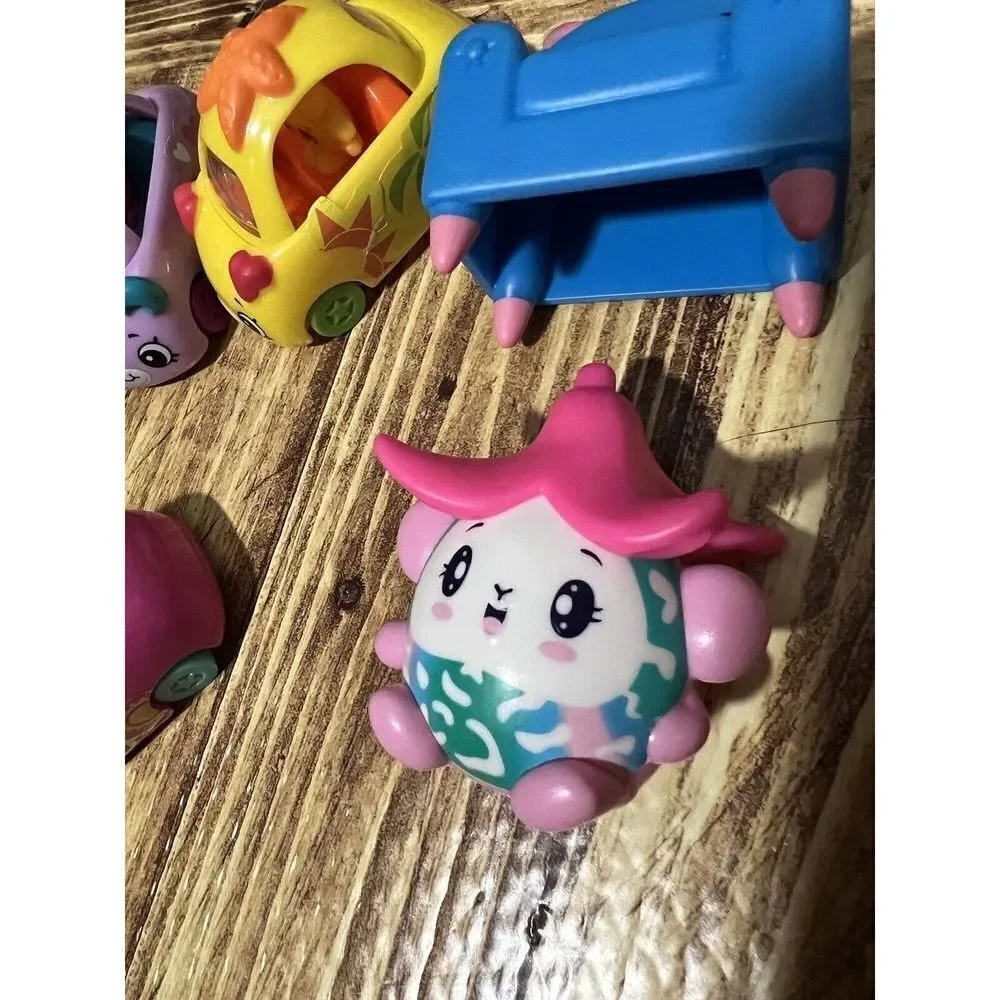 Shopkins McDonalds Happy Places Toys Mixed Lot of 8 Figures